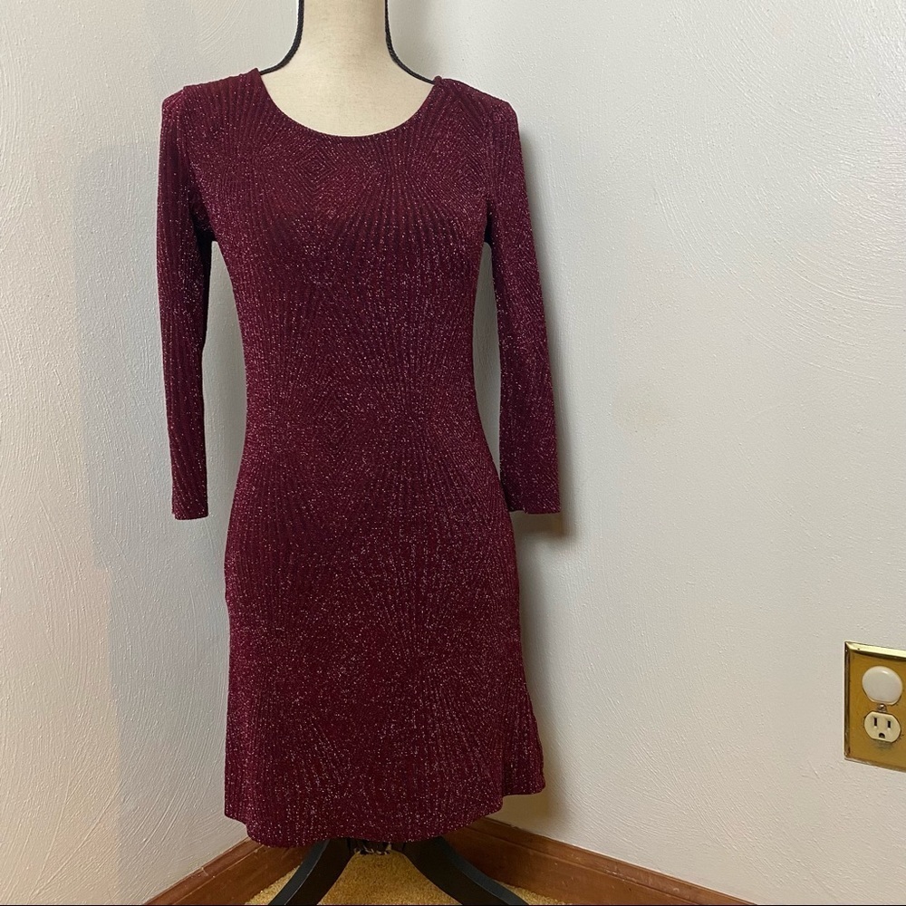 Trixxi  Sequin Sparkly Shimmery Burgundy Dress Sz 2 - Picture 12 of 13